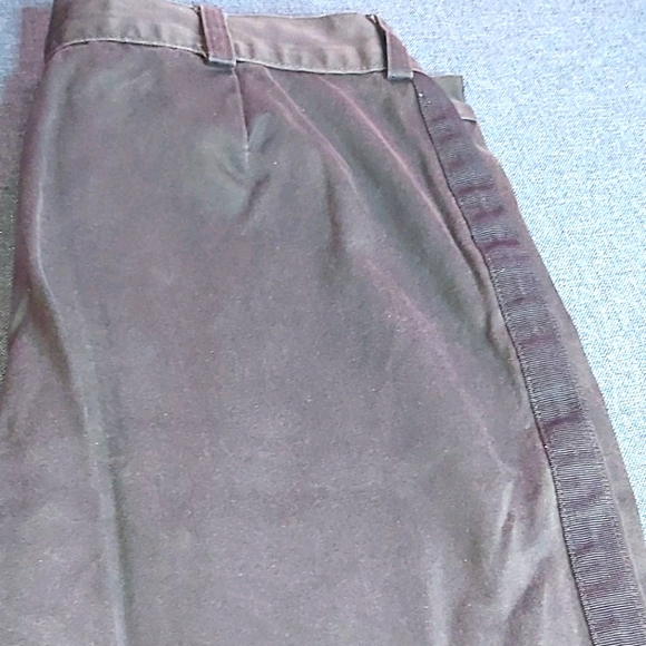 DKNY Vintage High Rise Capris - Picture 8 of 9